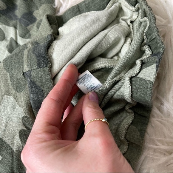 Monrow Revolve‎ Green Camo Olive Green Hoodie - Picture 7 of 8